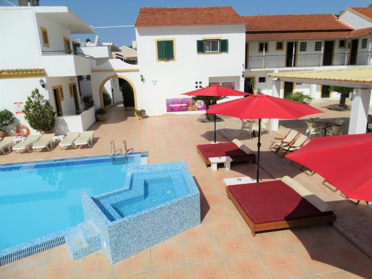 קאבוס Oasis Beach Club מראה חיצוני תמונה