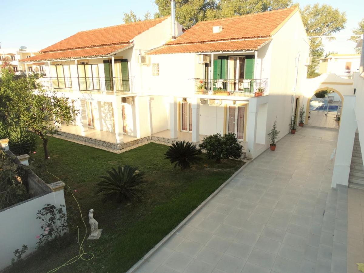 קאבוס Oasis Beach Club מראה חיצוני תמונה