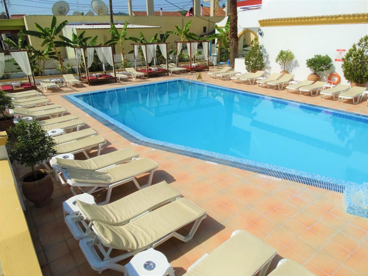 קאבוס Oasis Beach Club מראה חיצוני תמונה