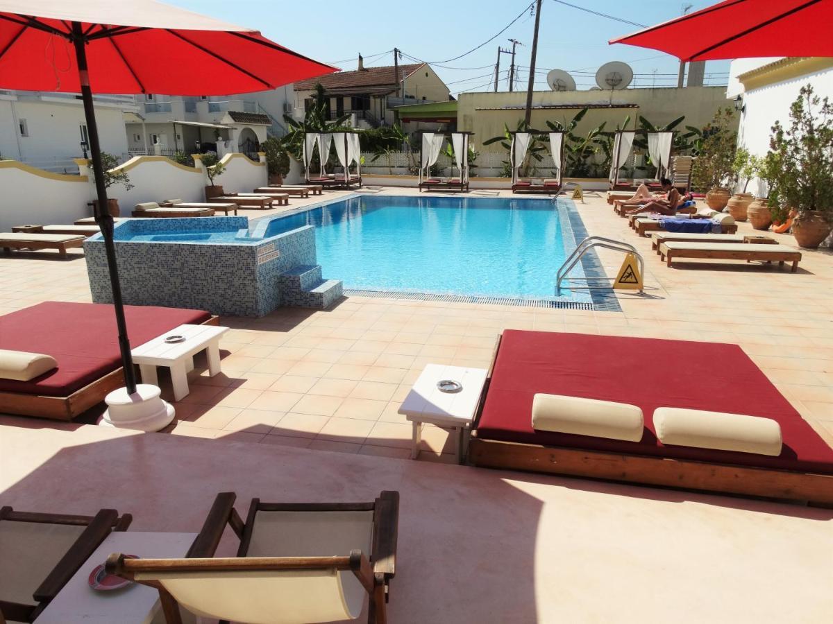 קאבוס Oasis Beach Club מראה חיצוני תמונה