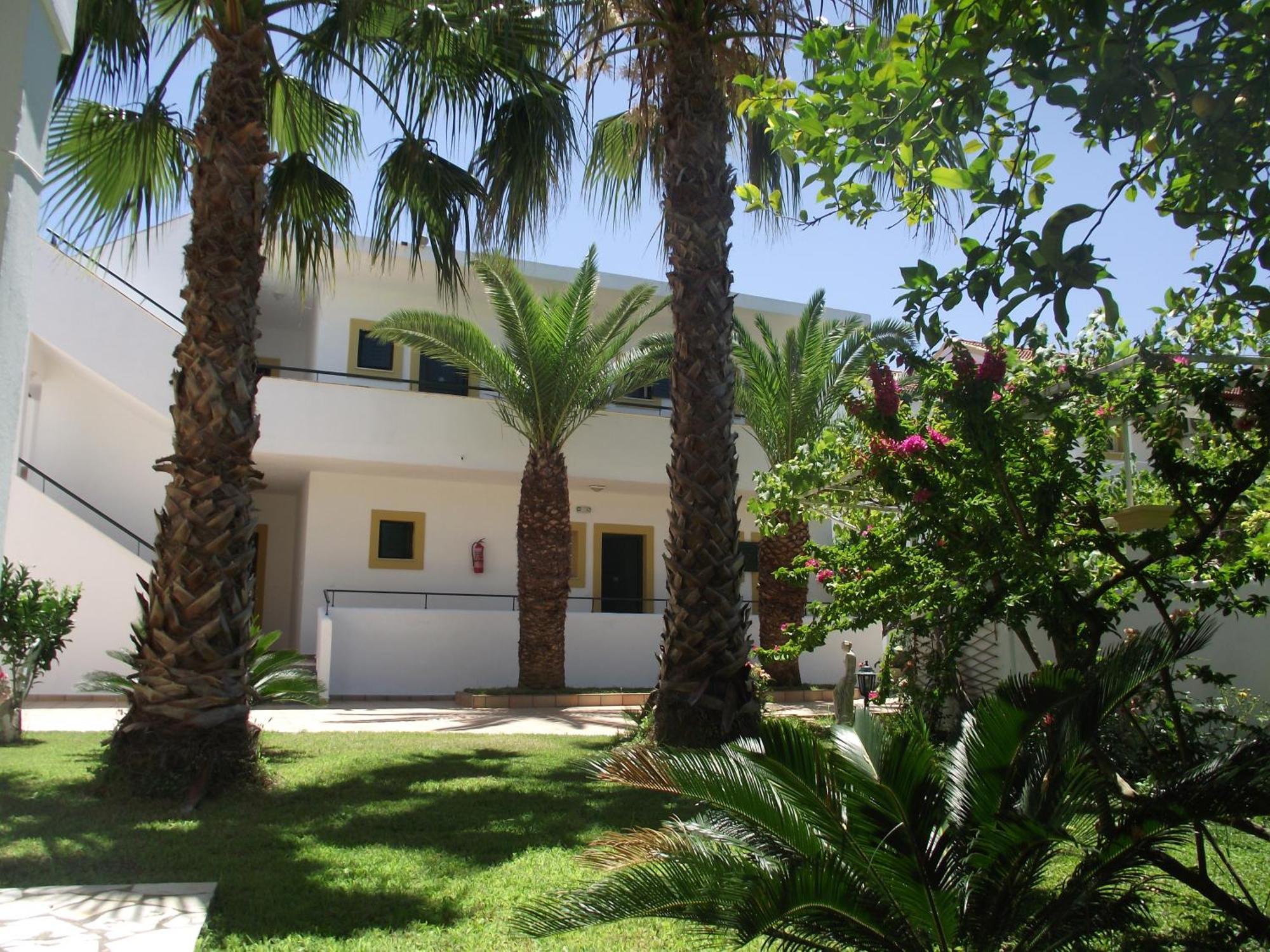 קאבוס Oasis Beach Club מראה חיצוני תמונה